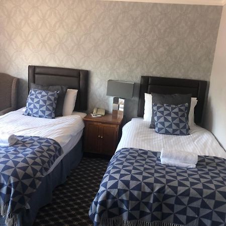 Raleghs Cross Inn Clatworthy Ngoại thất bức ảnh