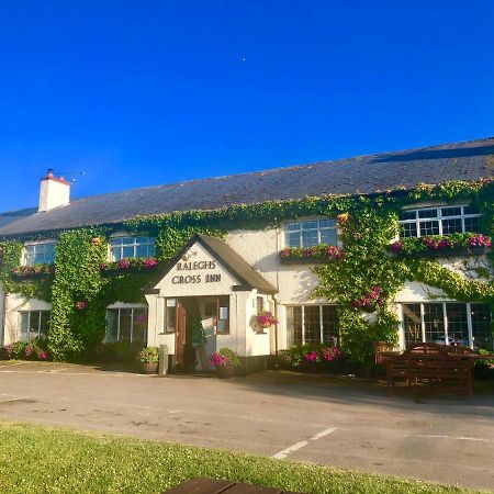 Raleghs Cross Inn Clatworthy Ngoại thất bức ảnh