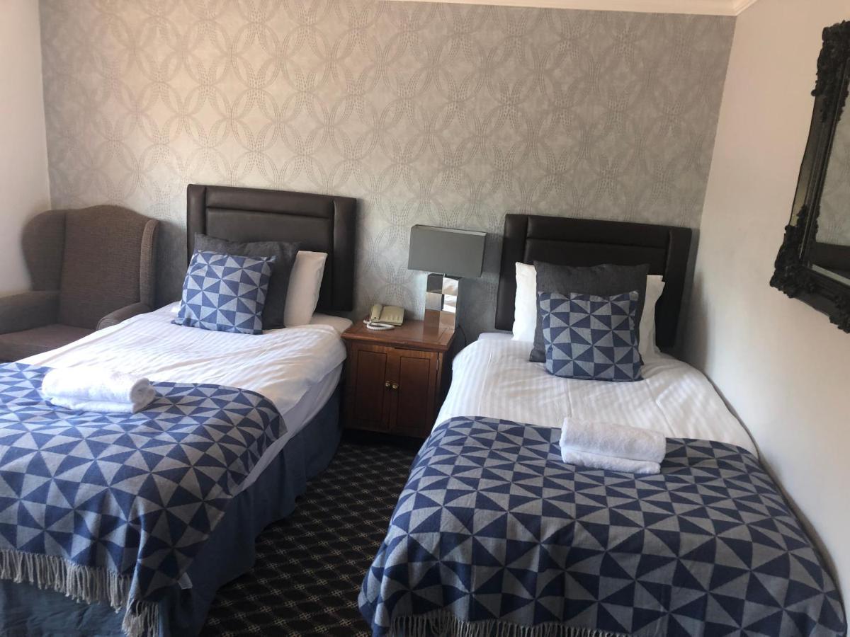 Raleghs Cross Inn Clatworthy Ngoại thất bức ảnh