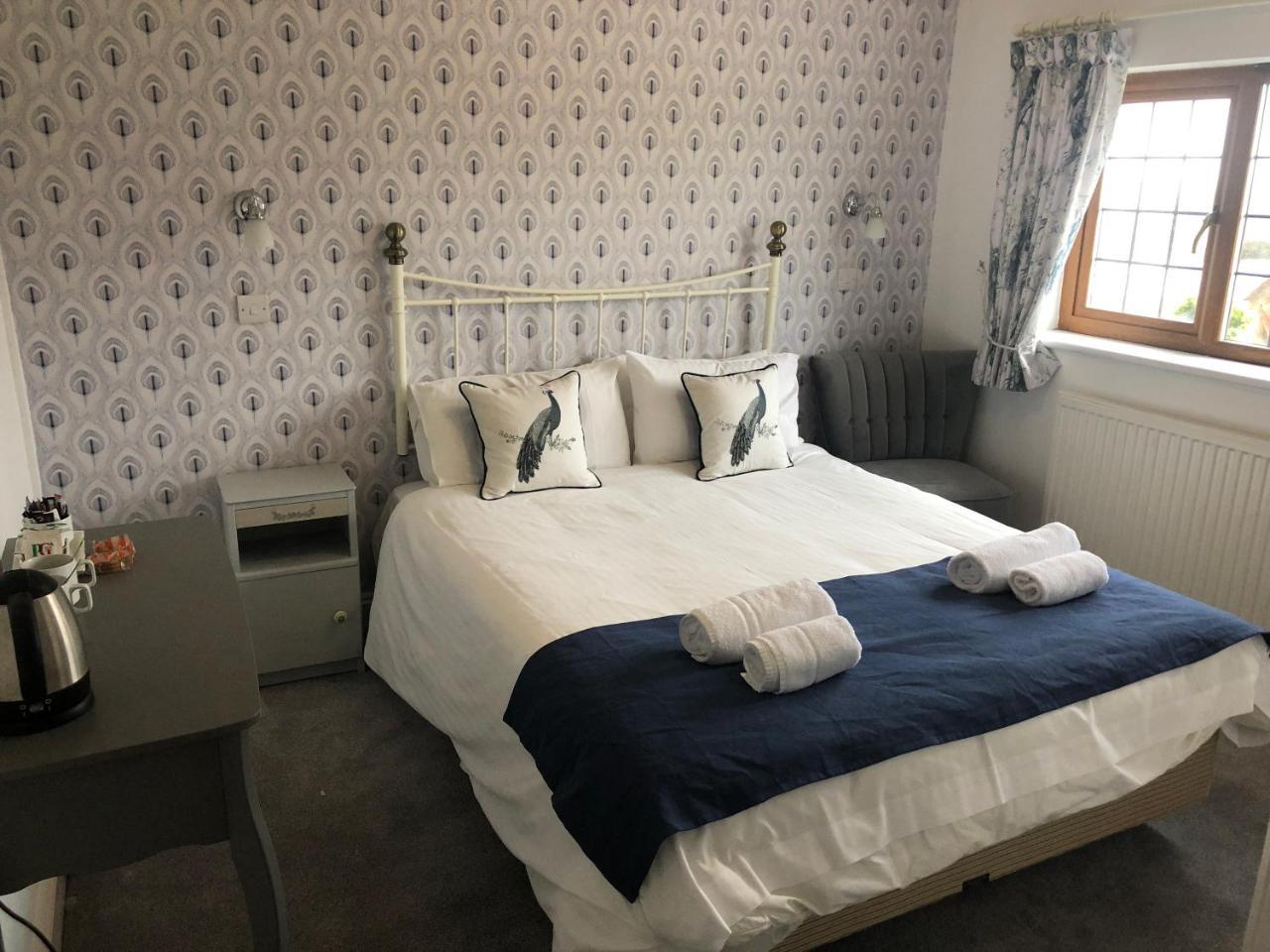 Raleghs Cross Inn Clatworthy Ngoại thất bức ảnh