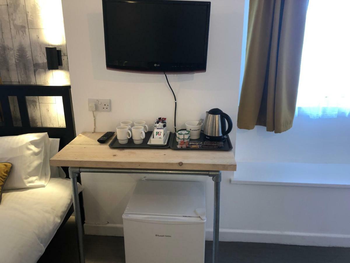 Raleghs Cross Inn Clatworthy Ngoại thất bức ảnh